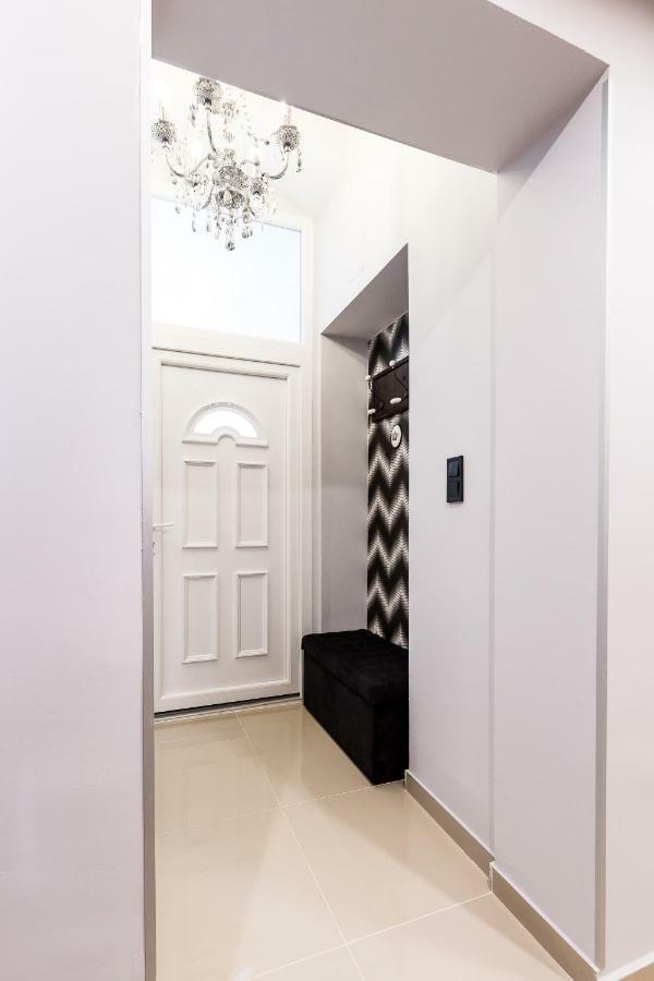 Center,The Rumbach Suite Boedapest Buitenkant foto